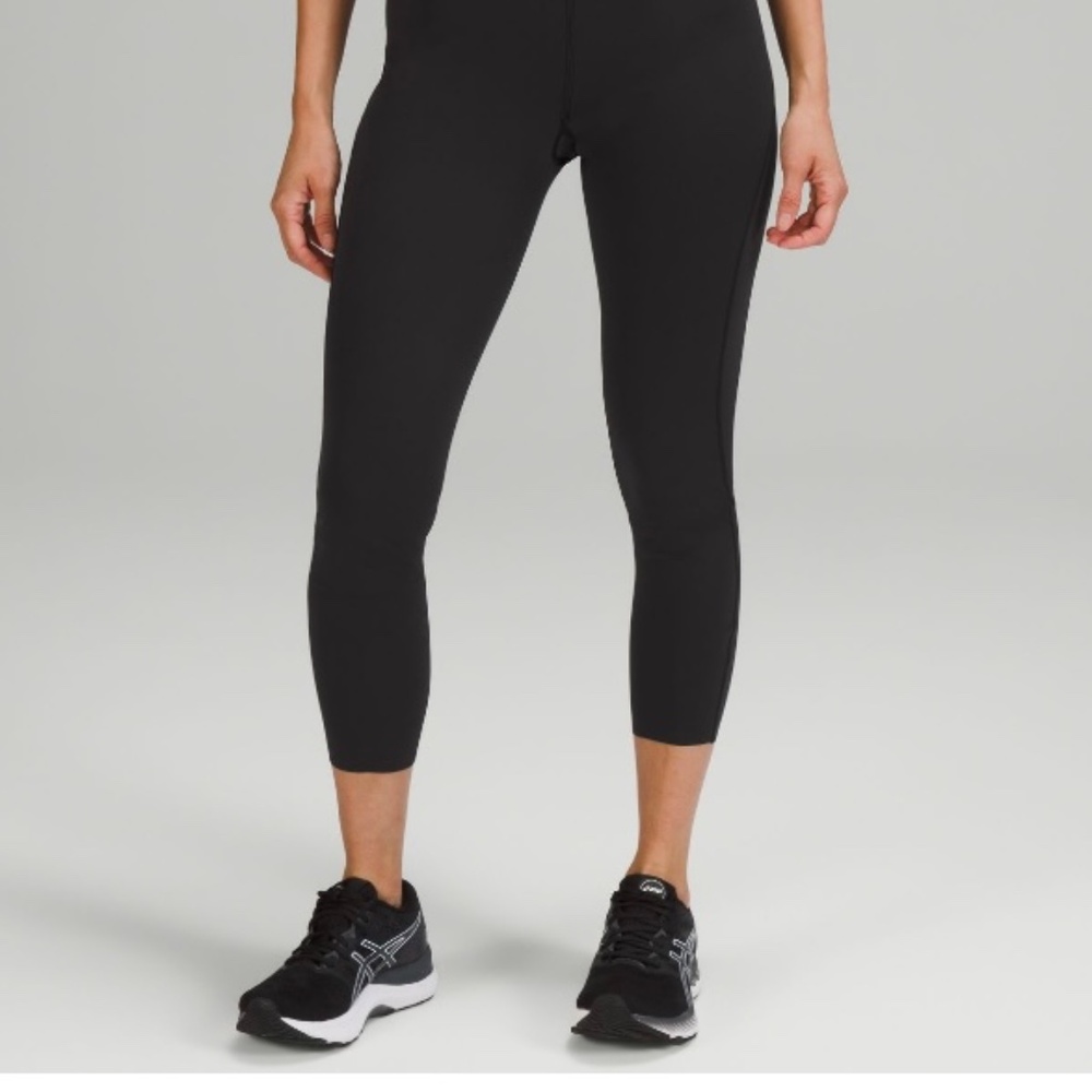 Lululemon Base Pace High Rise Crop 23" Size 8